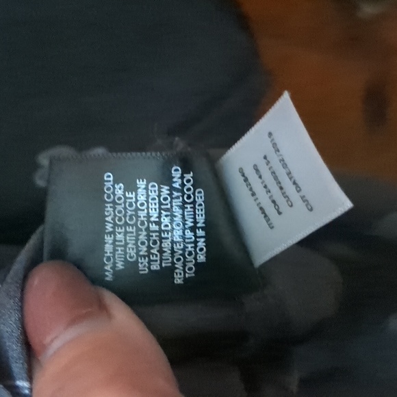 TORRID* Harper 3/4 sleeve Georgette cactus print gray 2pkt button front blouse - Picture 10 of 11